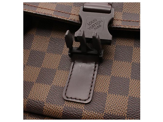 Borsa Louis Vuitton Pochette Melville Brown Marrone - vista 8