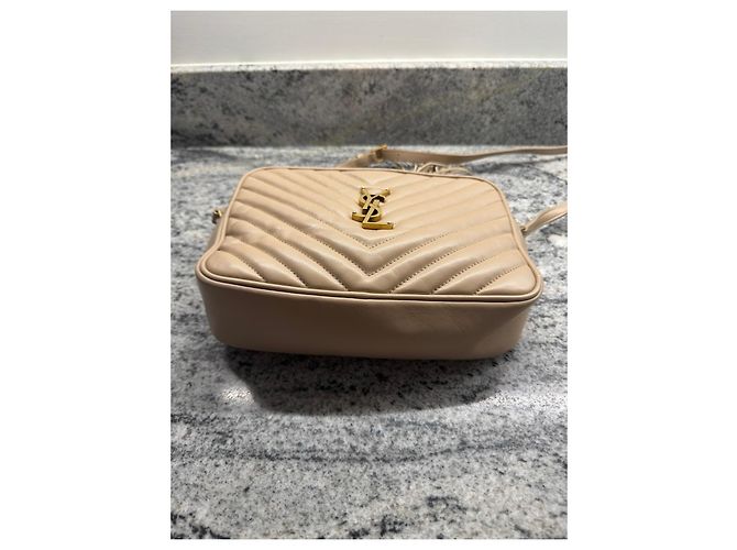 Saint Laurent Lou Camera Small Matelassé Chevron in pelle Beige - vista 6