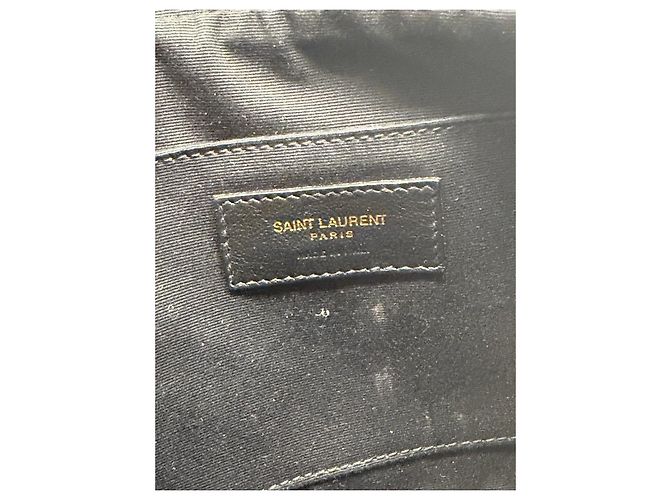Saint Laurent Lou Camera Small Matelassé Chevron in pelle Beige - vista 9