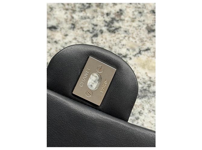 Borsa Chanel Classic Flap Mini in vernice Nero - vista 8