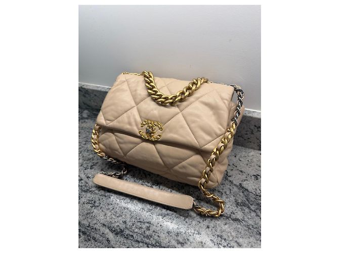 Borsa Chanel 19 Large Flap Beige in agnello - vista 4