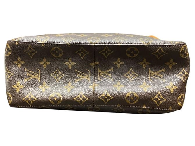 Borsa Tote Louis Vuitton Louvre GM Marrone - vista 3