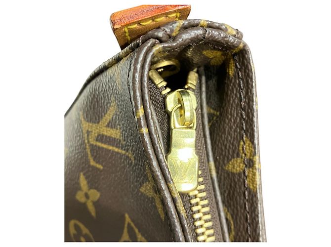 Borsa Tote Louis Vuitton Louvre GM Marrone - vista 8