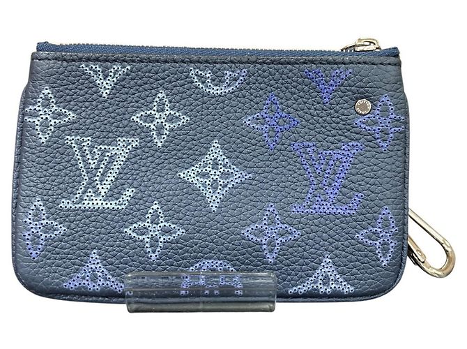 Louis Vuitton Münzbeutel aus Navy Mahina Leder - Ansicht 2