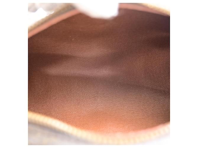 Louis Vuitton Papillon Monogram Canvas 26 Marrone - vista 5