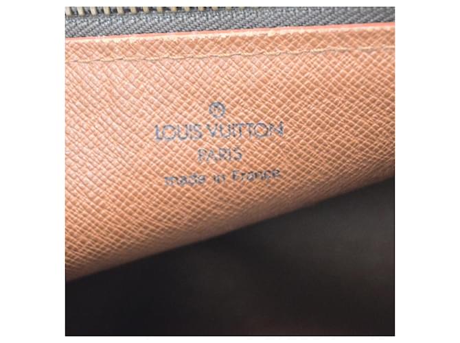 Louis Vuitton Papillon Monogram Canvas 26 Marrone - vista 7