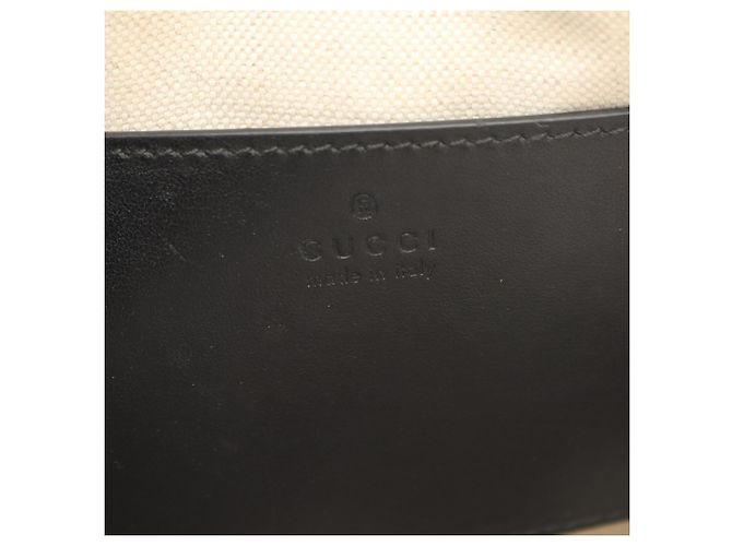 Piccola borsa a tracolla Gucci GG Matelassé Nero - vista 4