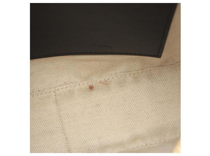 Piccola borsa a tracolla Gucci GG Matelassé Nero - vista 5