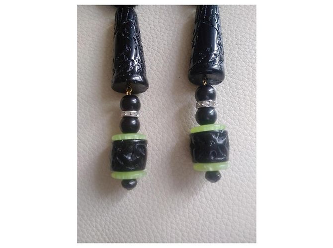 Autre Marque Art Déco Hängeohrringe aus Resin in Schwarz und Grün - Ansicht 2