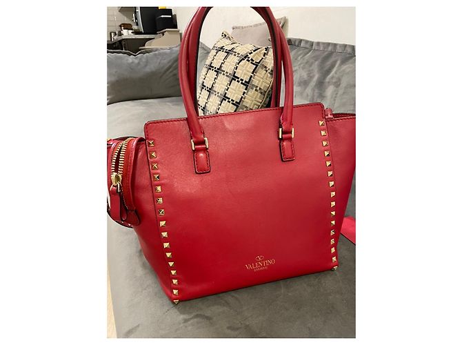 Valentino Garavani Borsa Tote Rockstud in Pelle Rossa Rosso - vista 5