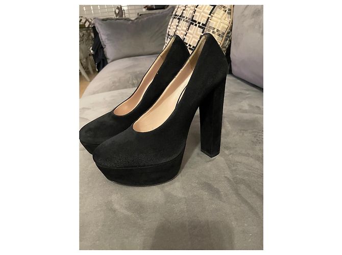 Miu Miu Décolleté con plateau in scamosciato nero - vista 5