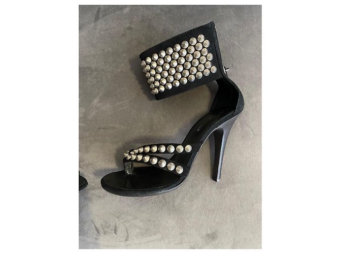 Balmain x Giuseppe Zanotti Sandali con tacco in scamosciato nero con borchie - vista 5