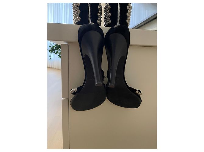 Balmain x Giuseppe Zanotti Sandali con tacco in scamosciato nero con borchie - vista 9