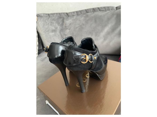 Gucci Stivaletti con plateau in pelle nera e scamosciata Nero - vista 5