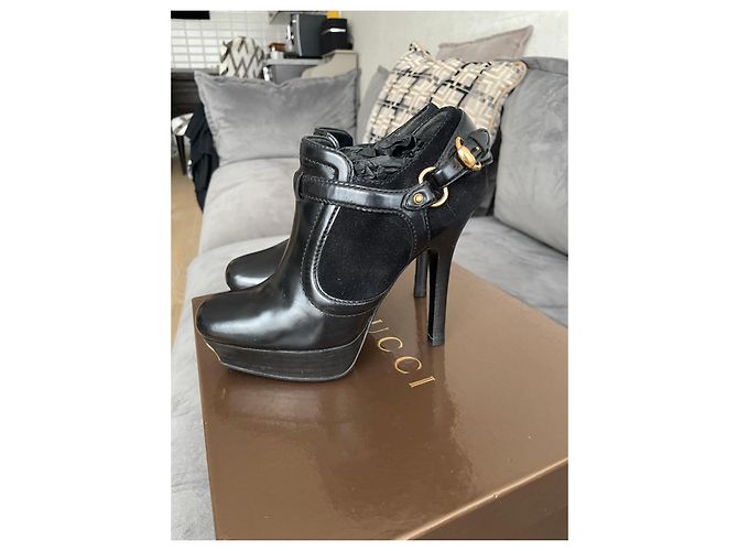 Gucci Stivaletti con plateau in pelle nera e scamosciata Nero - vista 6