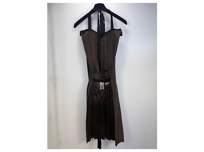 Autre Marque Uma Wang Vestido de seda plisado marrón Castaño - vista 2