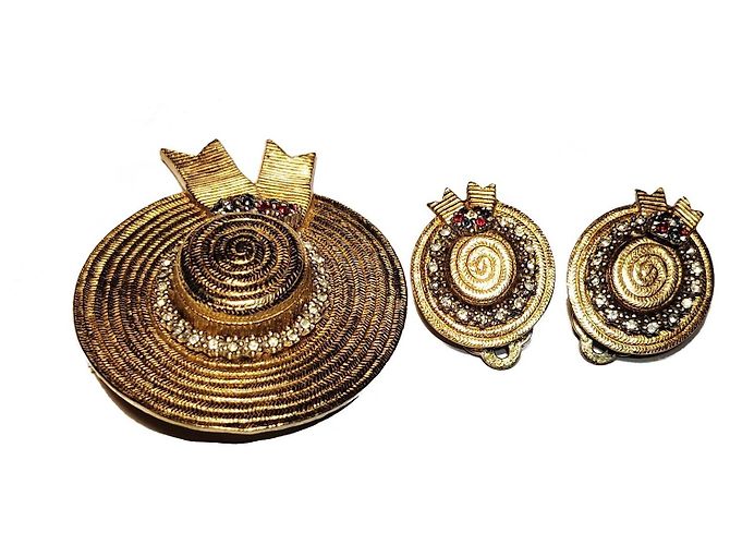 Autre Marque Set Spilla a Cappello e Orecchini Ciner Tono Oro D'oro - vista 3