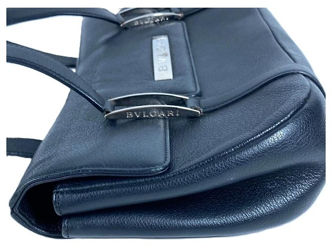 Bulgari Bvlgari Logo Flap Tasche aus schwarzem Leder - Ansicht 3
