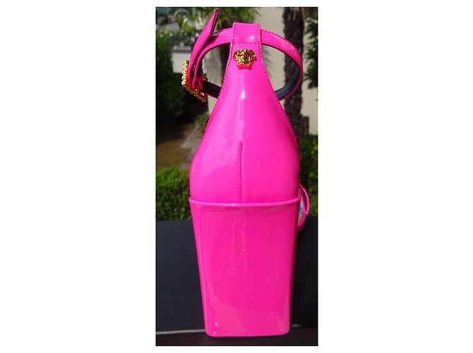 Sandali Versace rosa vernice tacco largo - vista 7