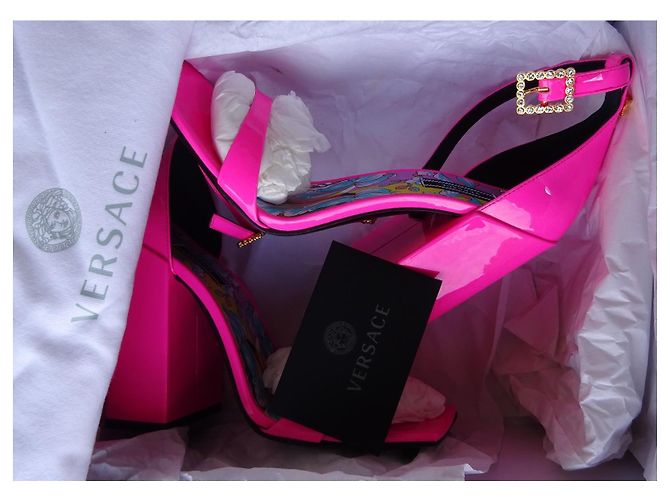 Versace Lackleder Blockabsatz Sandaletten Fuchsia 36,5 Pink - Ansicht 10