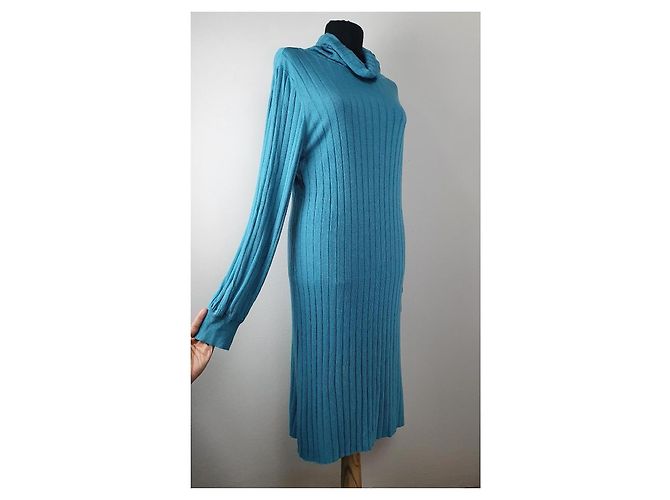 Marcel Ostertag Blaues Rippstrick-Rollkragenkleid - Ansicht 2
