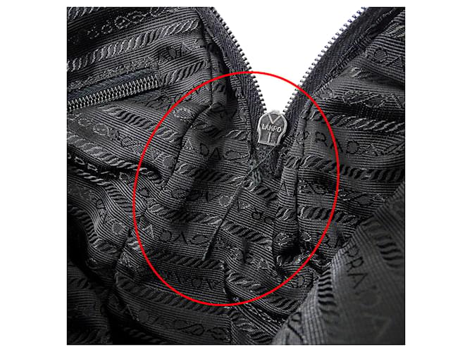 Borsa in nylon nero Prada - vista 10