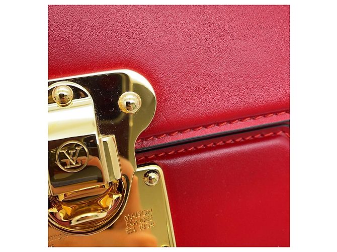 Borsa a Spalla Louis Vuitton Orsay MM Rosso - vista 6