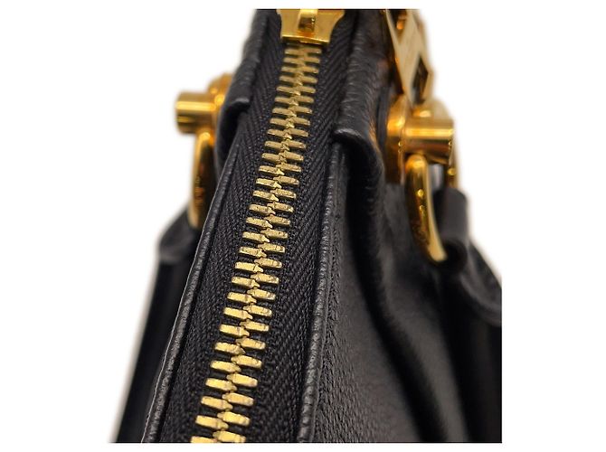 Louis Vuitton Monogram Empreinte V Tote BB Nero Monogramma - vista 10