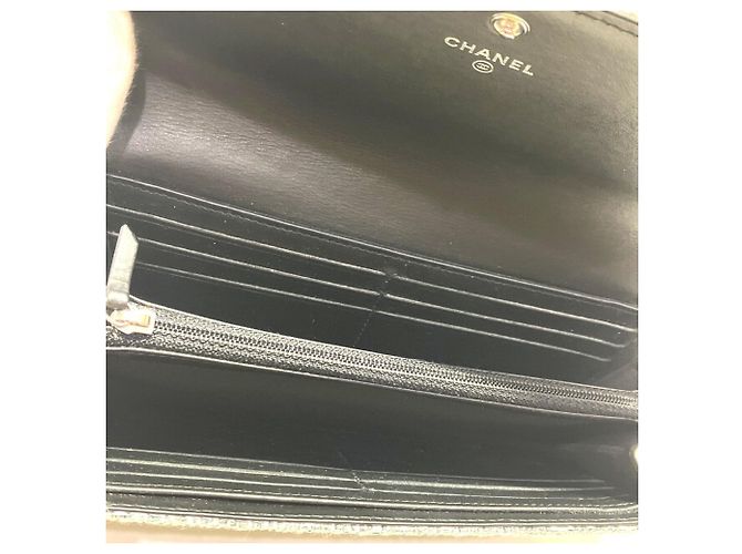 Cartera larga Chanel Deauville Castaño - vista 3