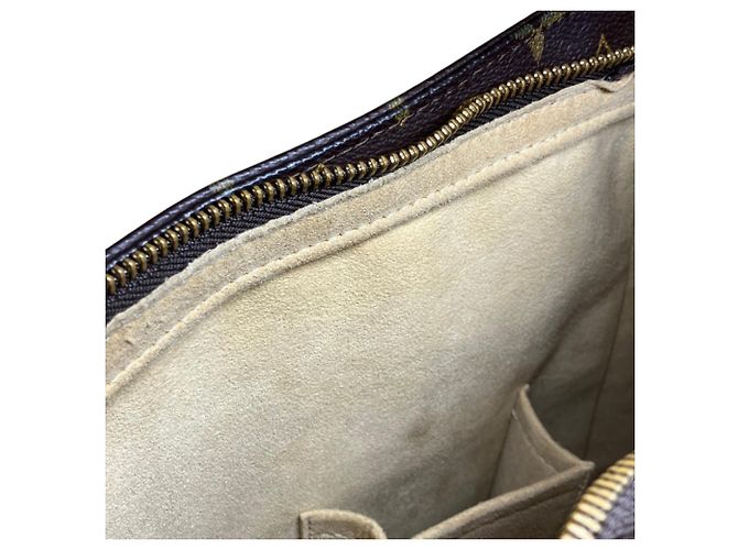 Borsa a Spalla Louis Vuitton Looping GM Marrone - vista 9