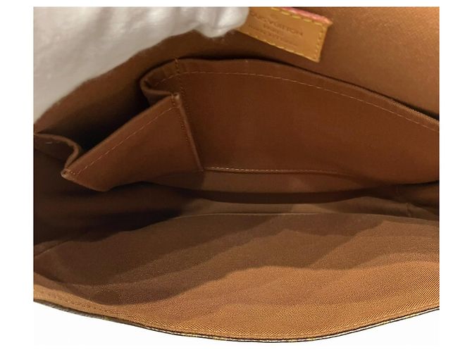 Borsa a Spalla Louis Vuitton Messenger Bosphore PM Marrone - vista 5