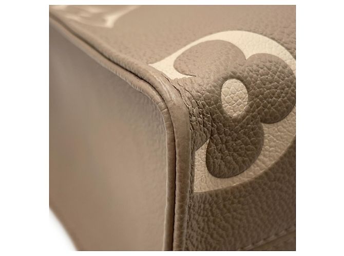 Borsa Louis Vuitton Monogram Empreinte OnTheGo PM Multicolore Monogramma - vista 7