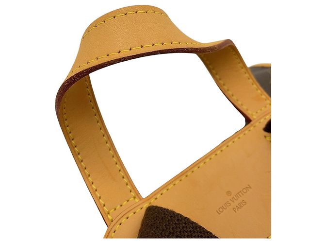 Louis Vuitton Monogram Handbag Brown - view 10