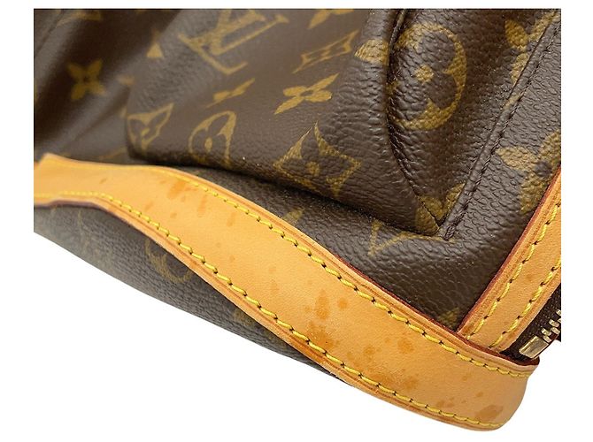 Louis Vuitton Monogram Handbag Brown - view 12