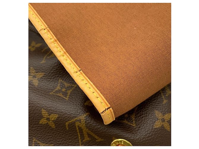 Louis Vuitton Monogram Handbag Brown - view 8