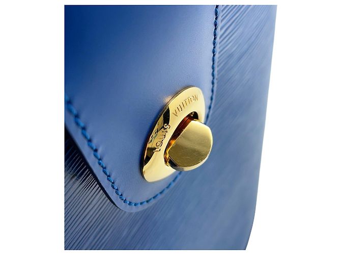 Borsa a Spalla Louis Vuitton Epi Cluny Blu - vista 11