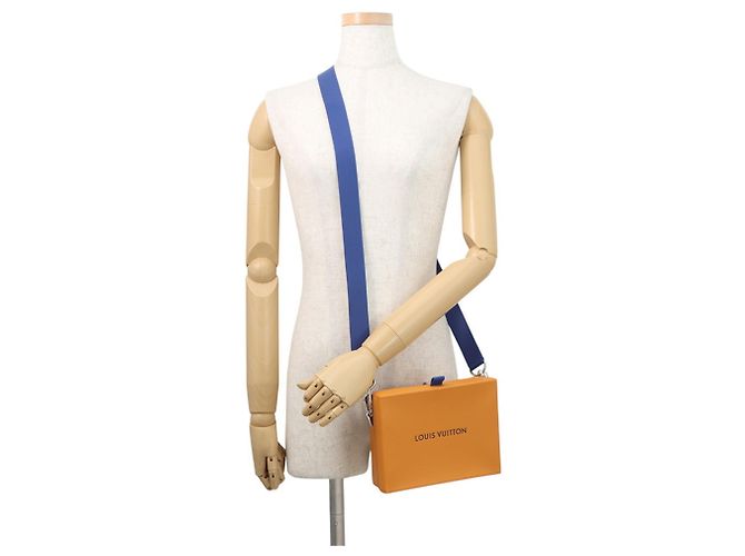 Clutch in pelle zafferano Louis Vuitton D'oro - vista 4