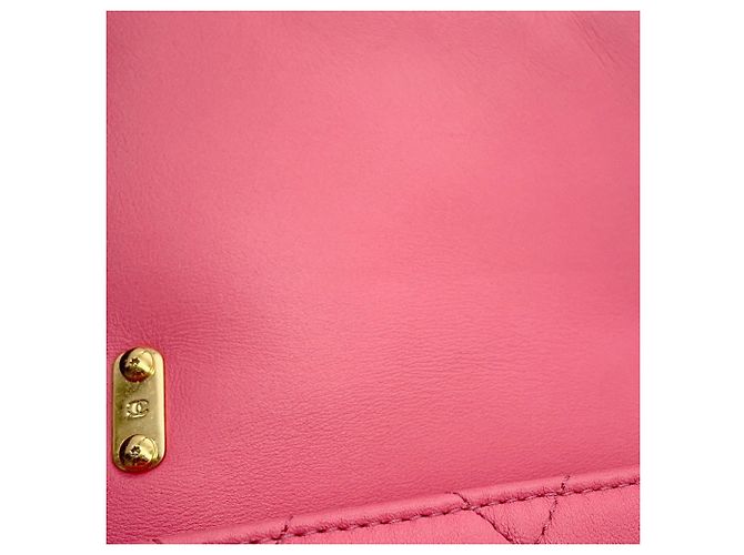 Borsa a tracolla Chanel Matelassé in pelle rosa - vista 12