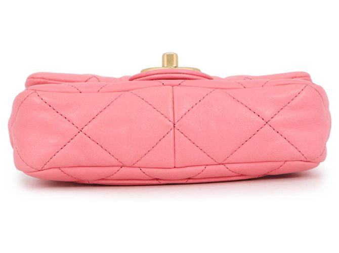 Borsa a tracolla Chanel Matelassé in pelle rosa - vista 3