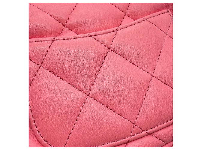 Borsa a tracolla Chanel Matelassé in pelle rosa - vista 9