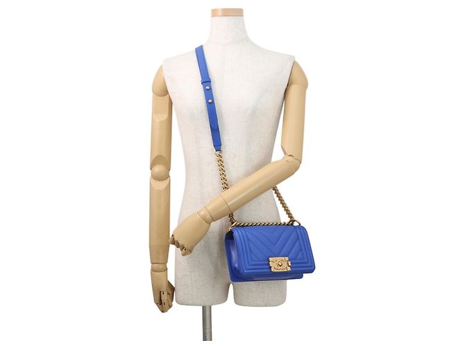 Borsa a tracolla Chanel Boy Small Matelassé Blu - vista 5