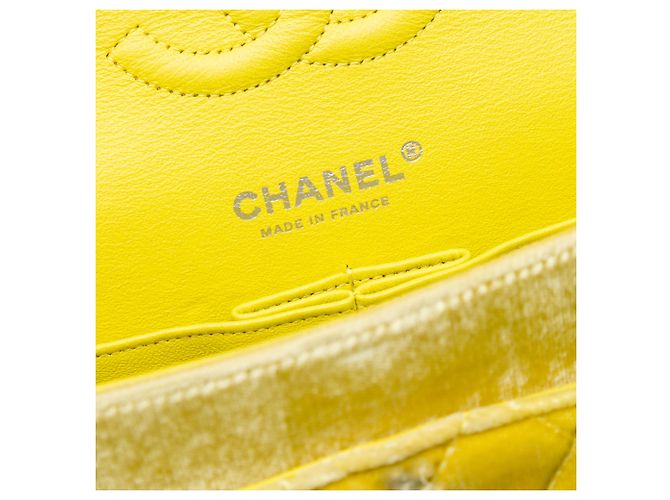 Chanel Giallo Medium Classic Velvet Double Flap - vista 5