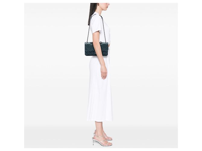 Chanel Green Medium Quilted Goatskin Perfect Edge Flap Verde Verde scuro - vista 6