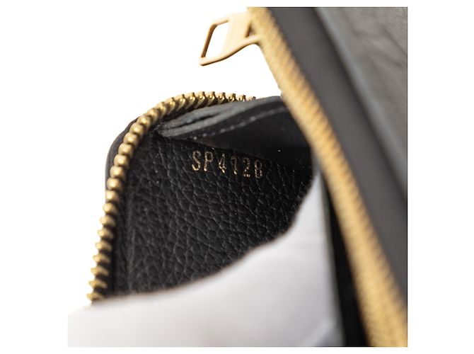 Louis Vuitton Clemence Portemonnaie in schwarzem Monogram Empreinte - Ansicht 6