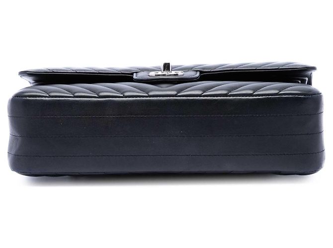 Chanel Black Medium Classic Chevron Lambskin Double Flap Nero - vista 3