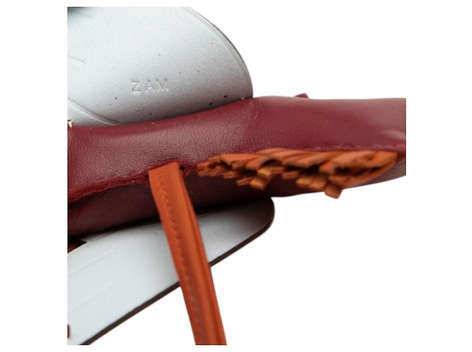 Charm para bolso Rodeo Pegase PM en piel de cordero Milo roja y Swift Grigri Hermès Burdeos - vista 4