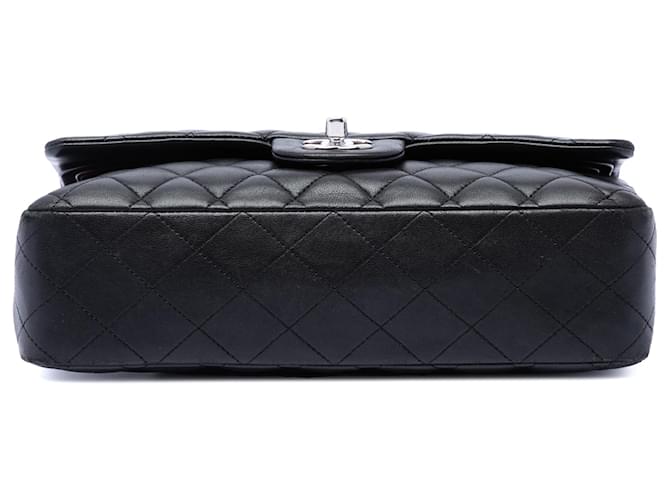 Chanel Black Medium Classic Lambskin Double Flap Nero - vista 3