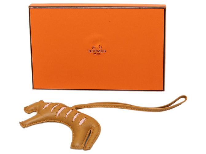 Charm per borsa Rooroo in agnello Milo marrone Hermès - vista 4