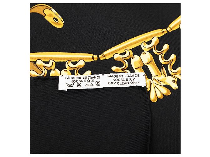 Sciarpa in seta Hermès Black Les Cavaliers d Or 90 Nero - vista 4