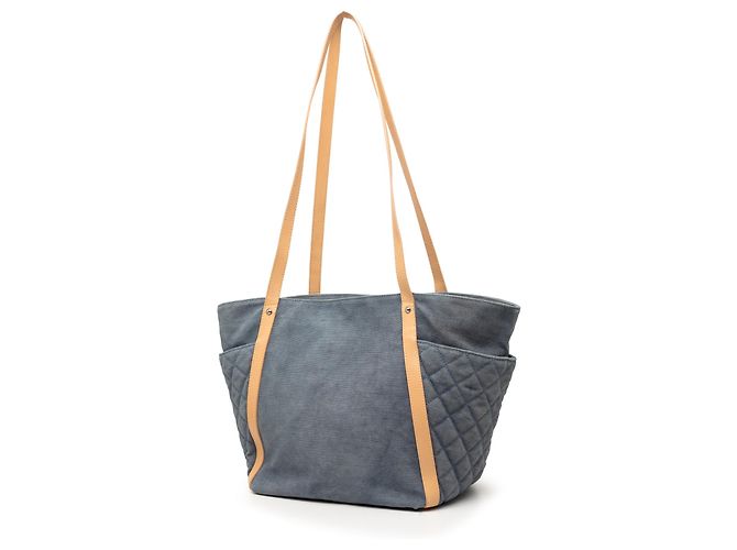 Tote Chanel Blue Quilted Denim CC Camellia - vista 2